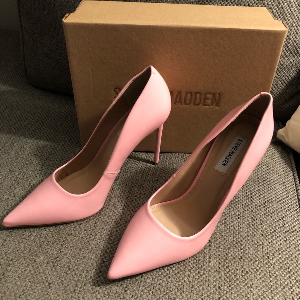 Steve Madden Vala Pink Patent Heels